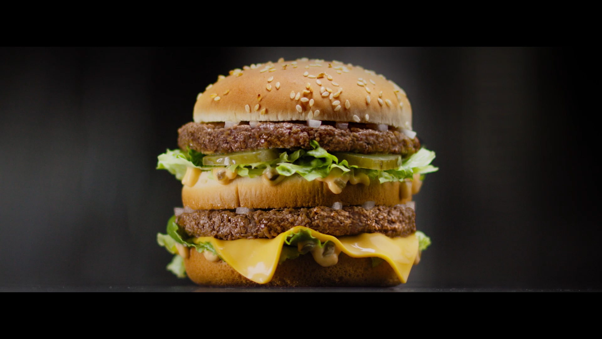 SLOW STUDIO// McDonald’s Big Mac Manolo - product